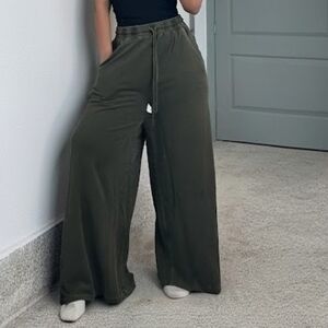 ZENANA Wide Leg High Rise 100% Cotton Drawstring Pants - Olive Green NWOT